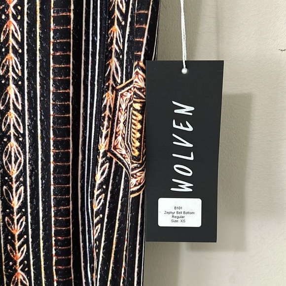 WOLVEN Zephyr Flare High Waisted Bell Bottom Sustainable Stretch Sz XS NEW - Picture 6 of 10